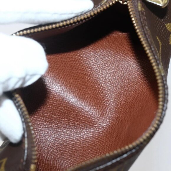 LOUIS VUITTON Monogram Papillon Pouch LV Auth - Picture 13 of 15